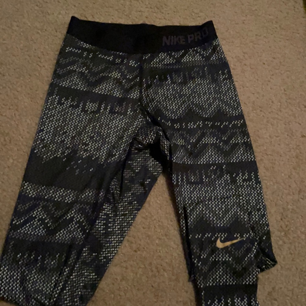 Nike pro leggings